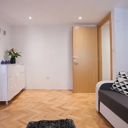 Apartment Heart Of *